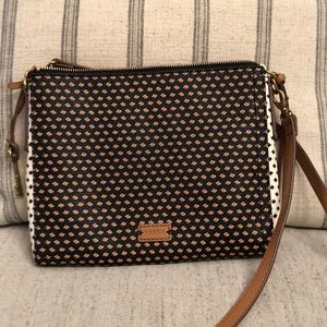 Fossil cross body bag.